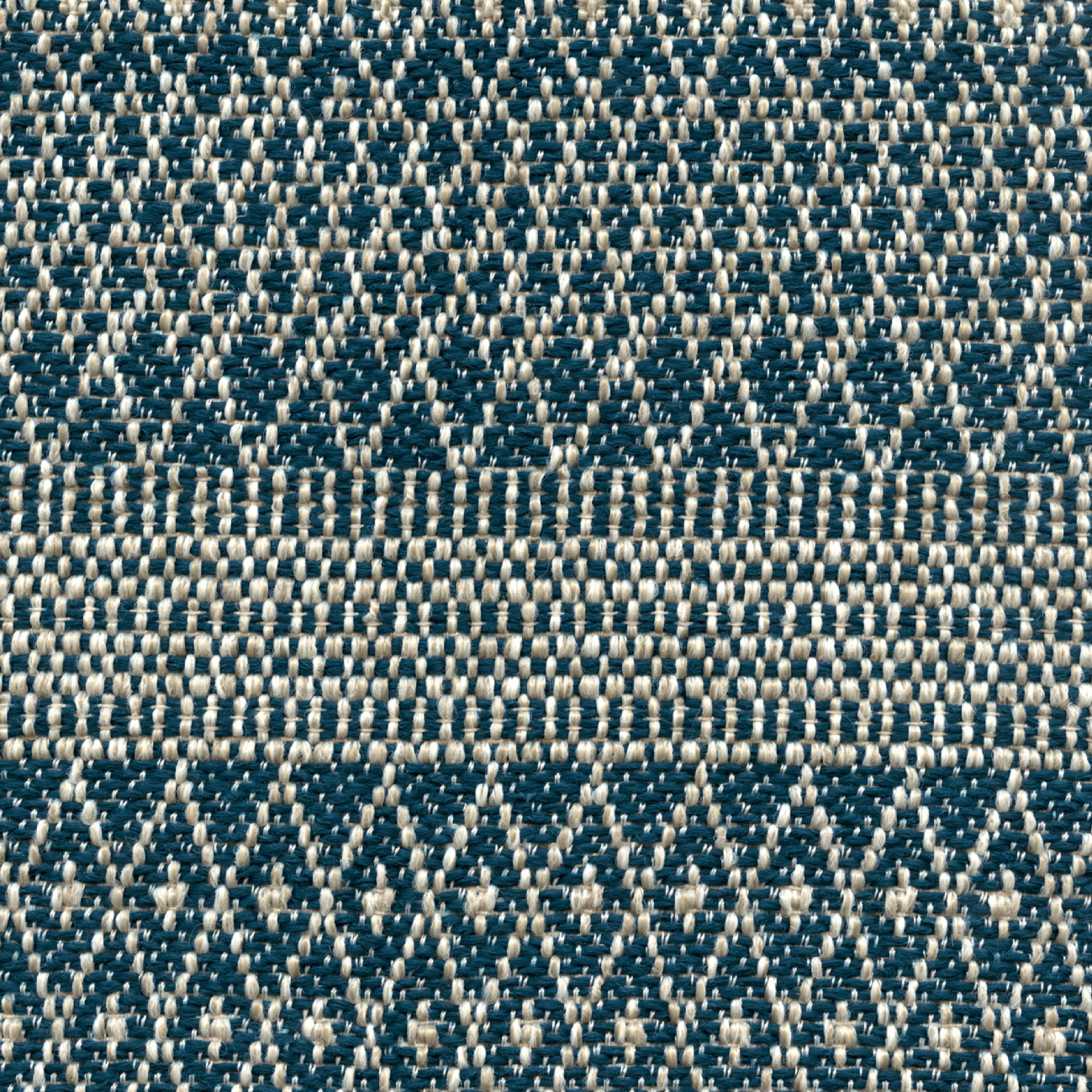 Élitis Milazzo — Sur le port de Pasaia 100% Solution dyed Polyolefinic FR wallpaper in Sur le port de Pasaia