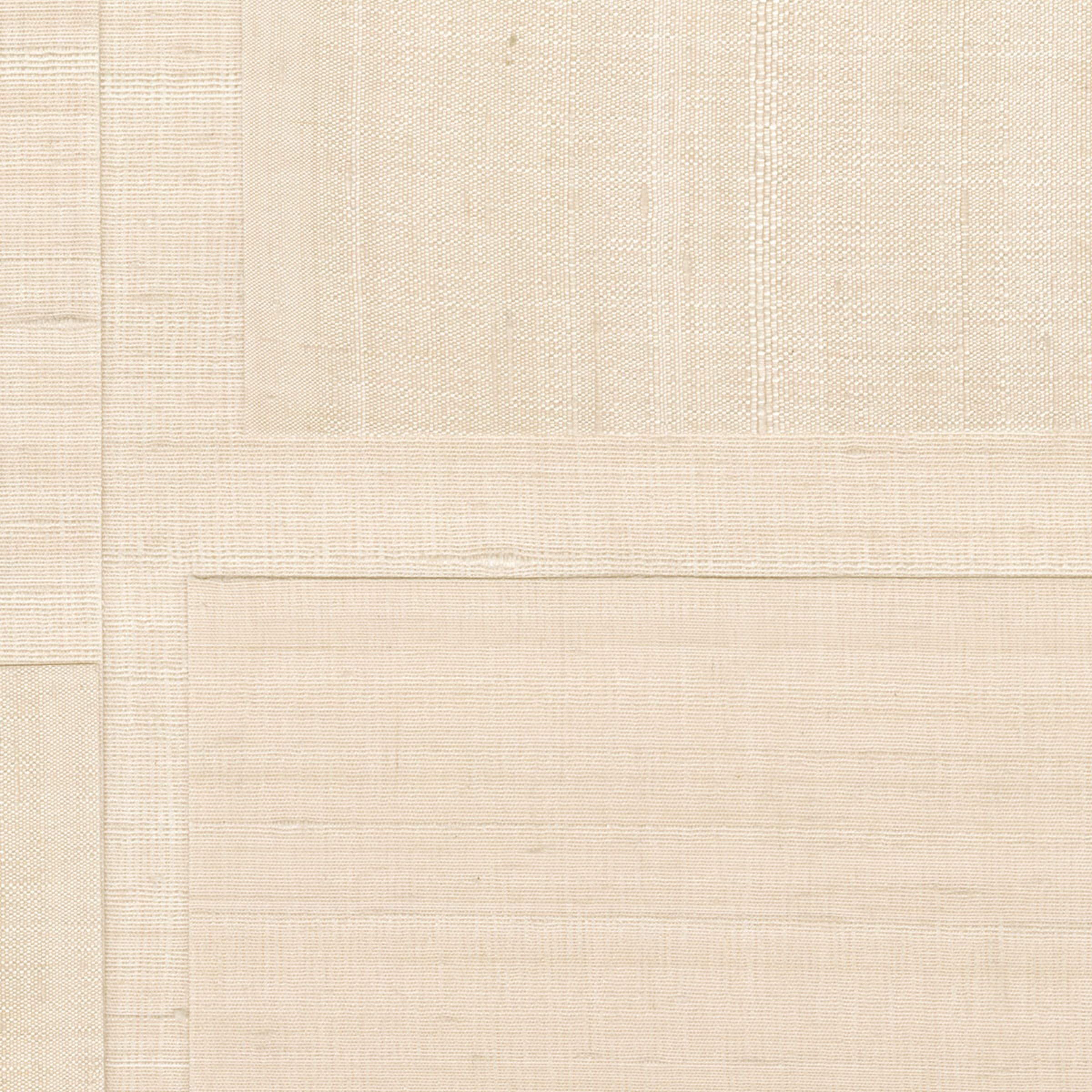 Élitis Transgression — La maîtrise des lieux 100% Silk on non woven backing wallpaper in La maîtrise des lieux