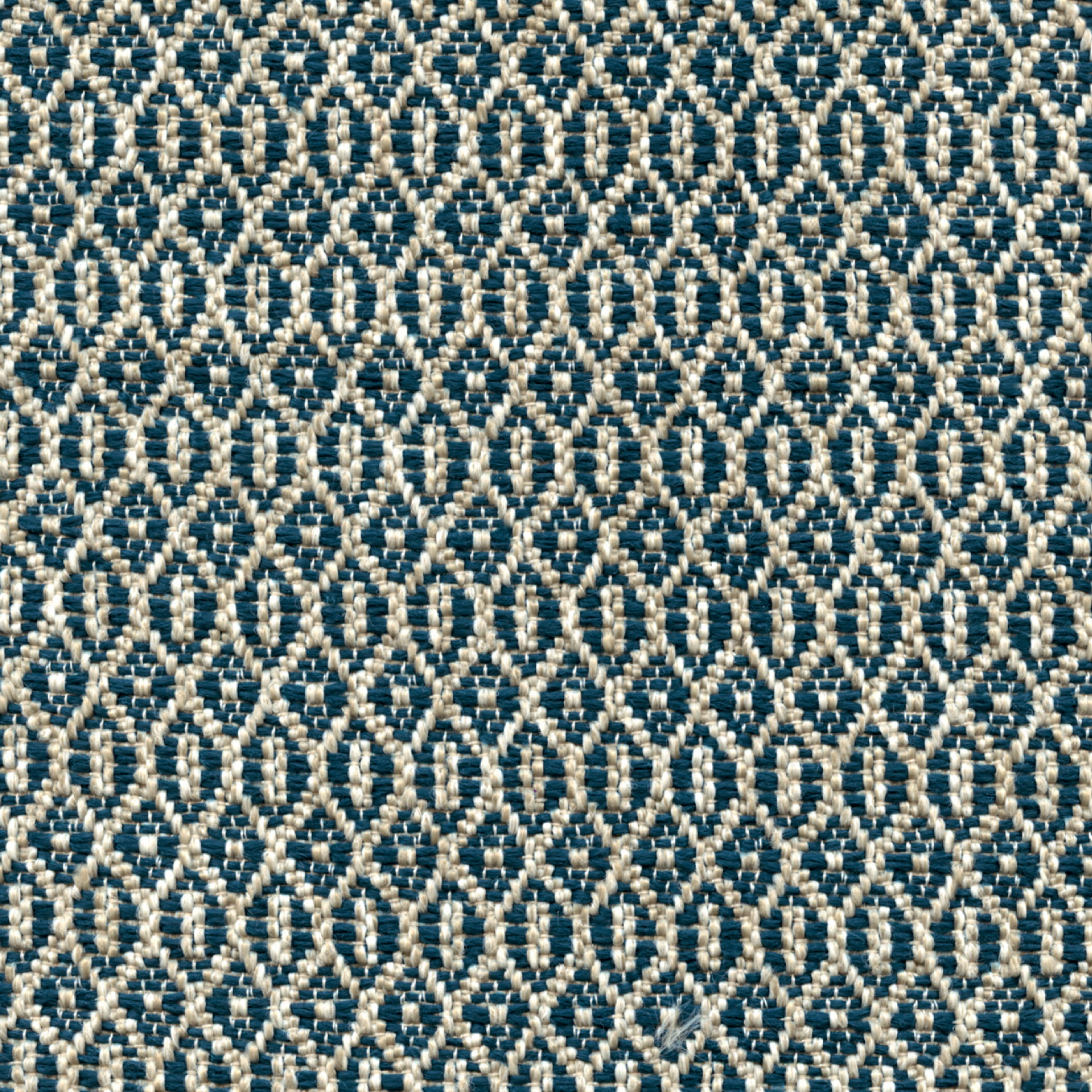Élitis Taormina — Un coeur basque 100% Solution dyed Polyolefinic FR wallpaper in Un coeur basque