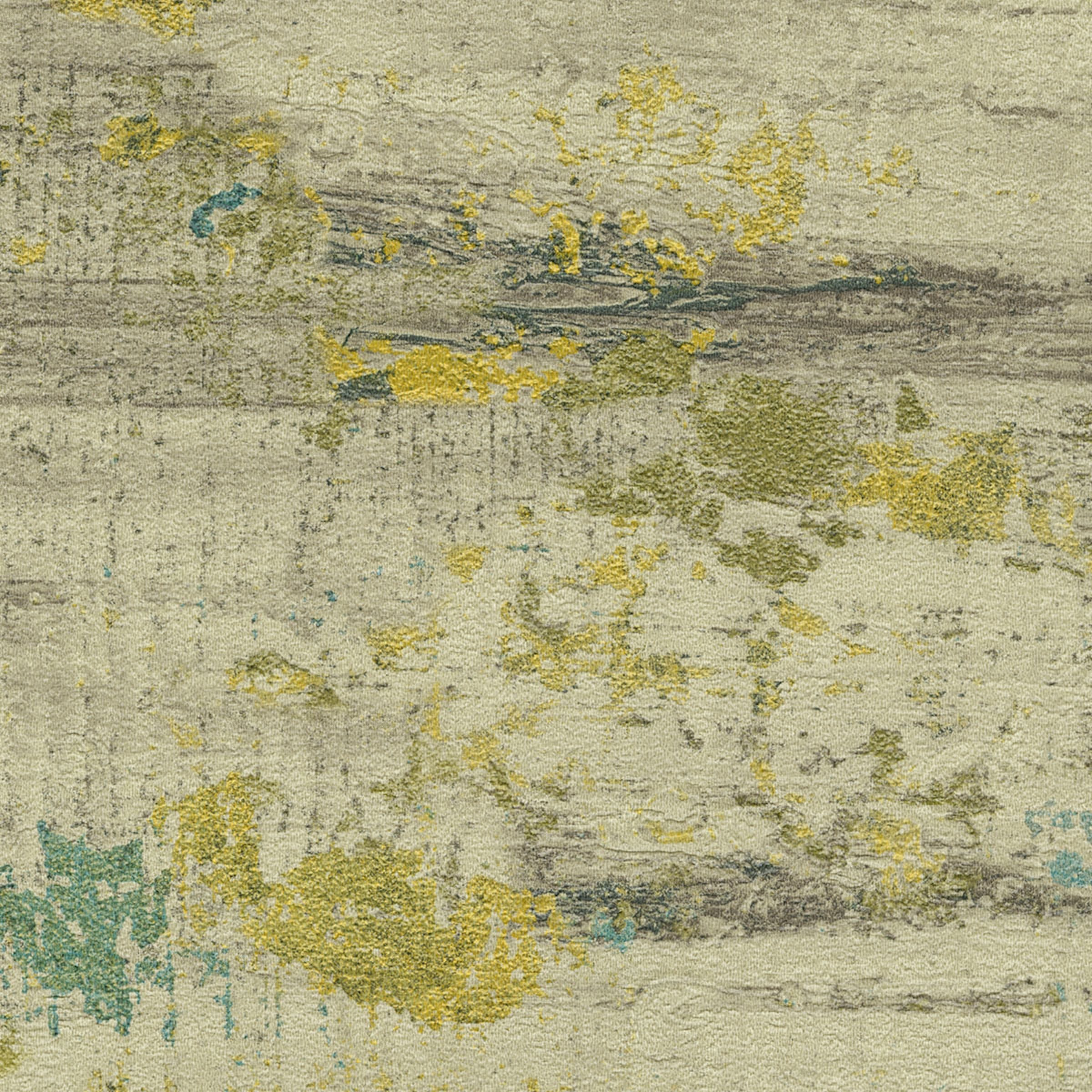 Élitis Scorza — Tenue de camouflage Vinyl on a paper ground wallpaper in Tenue de camouflage