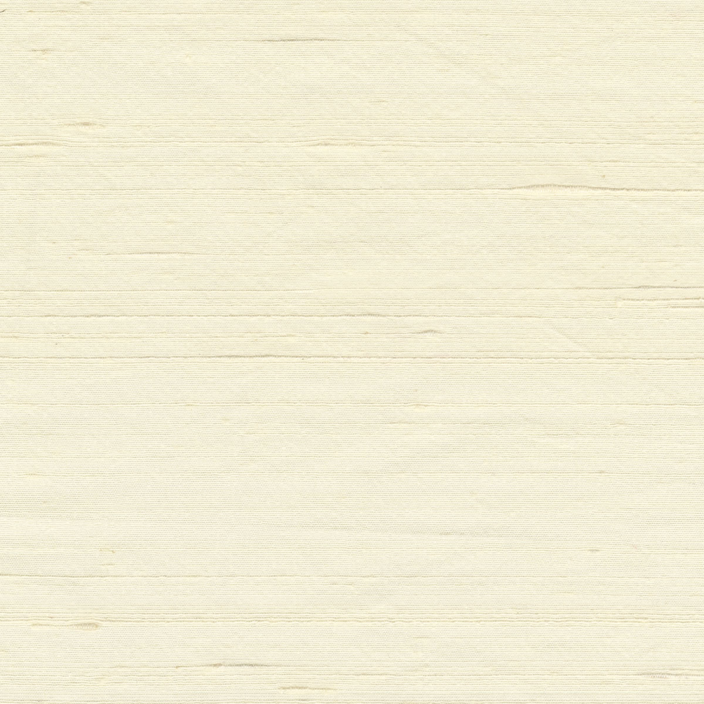 Élitis Forever II — Voile d'ivoire 100% Silk on non woven backing wallpaper in Voile d'ivoire
