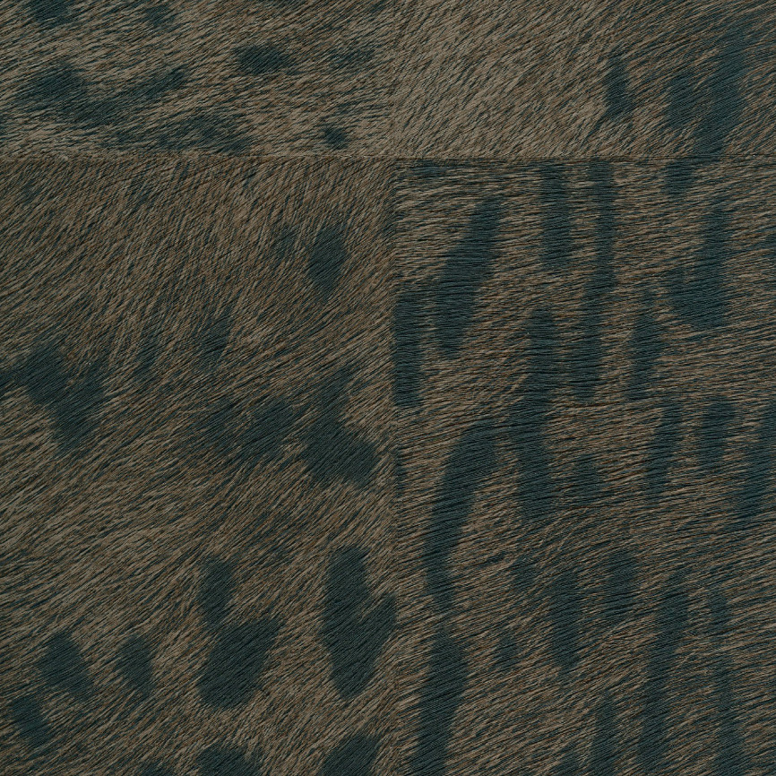 Élitis Panthère — Royale parure Vinyl on a paper ground wallpaper in Royale parure