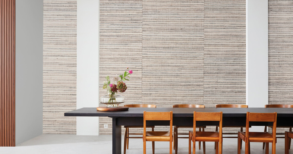 Arte Perception INT311 wallpaper detail