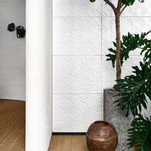 Arte Terracotta — Cream wallpaper detail